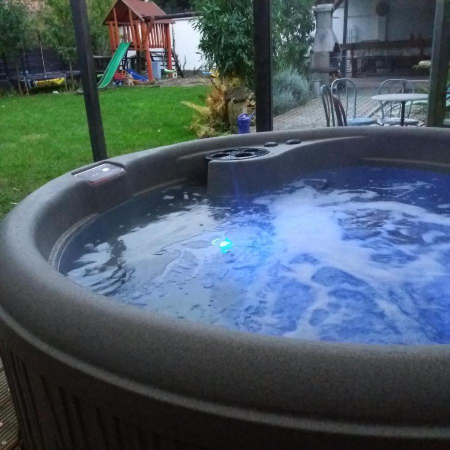 Aliz Apartman Nyíregyháza Exterior foto